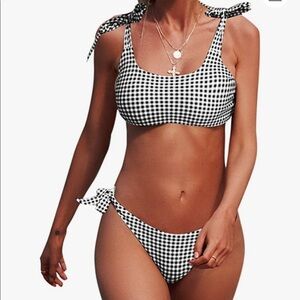 Amazon Gingham Bikini, Medium NWT